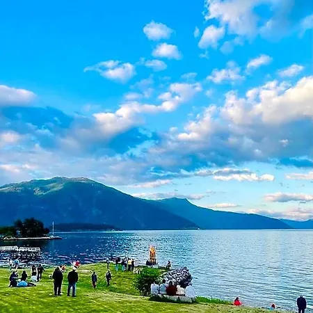 Balestrand Hotel 3* بليستران
