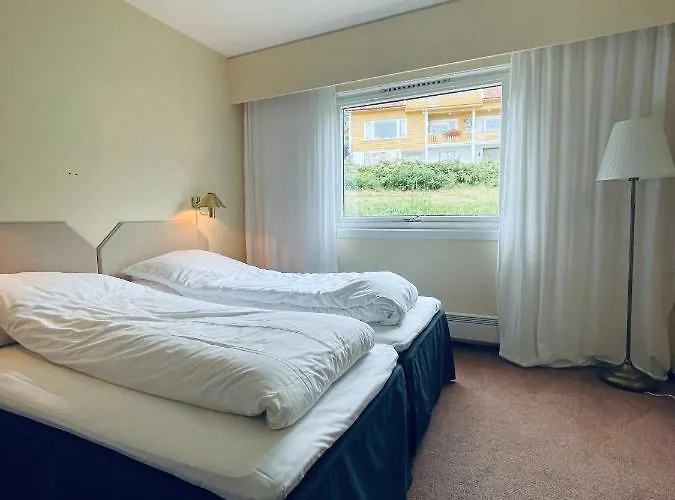 Balestrand Hotel מלון