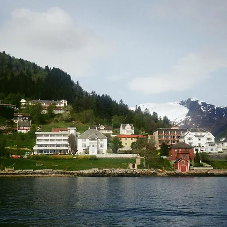 Balestrand Hotel 3* バレストランド